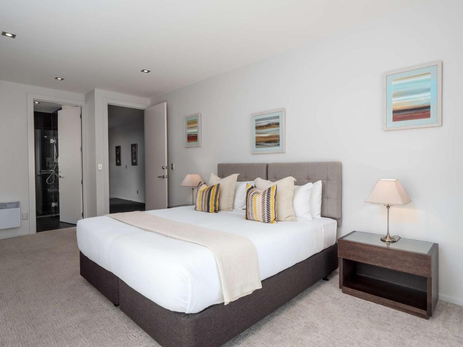 Papillon, A Relax It'S Done Luxury Holiday Home 皇后镇 外观 照片