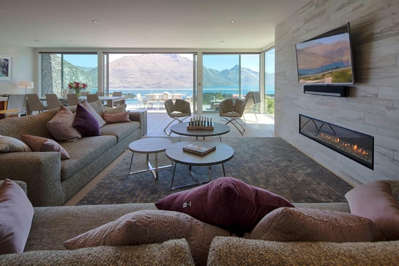 Papillon, A Relax It'S Done Luxury Holiday Home 皇后镇 外观 照片